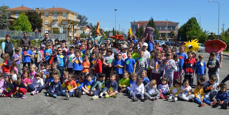 I bambini protagonisti della maratonina arcobaleno a Romagnano