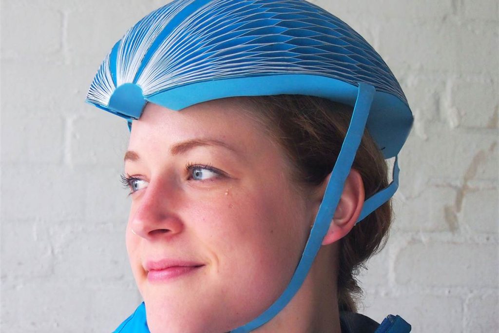 EcoHelmet il primo casco da bicicletta usa e getta per il bike sharing