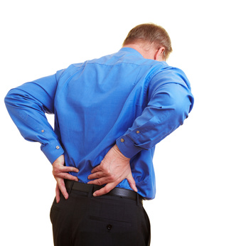 Ernia del disco, mal di schiena e sciatica: la chiropratica può rappresentare la soluzione naturale